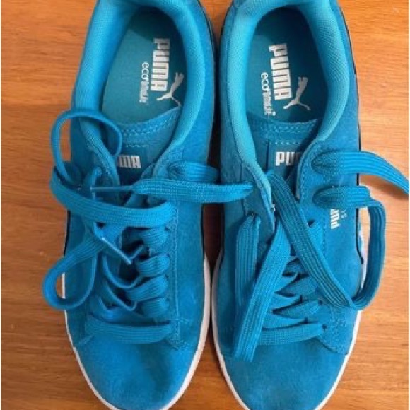 New Without Tags, Women’s Size 7 1/2 Blue Puma Shoes - Picture 3 of 7